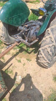 Ford 9n traktor - 2
