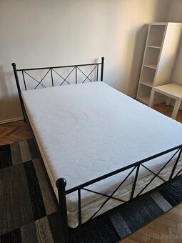 Kovová postel 140cm + rost + 2x matrace - 2