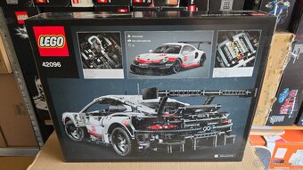 LEGO Technic 42096 Porsche 911 RSR - 2