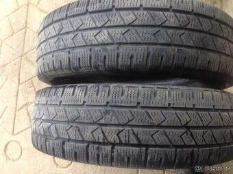 Predám r16 215/75c - 2