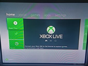 Xbox 360 + Príslušenstvo,Hry - 2