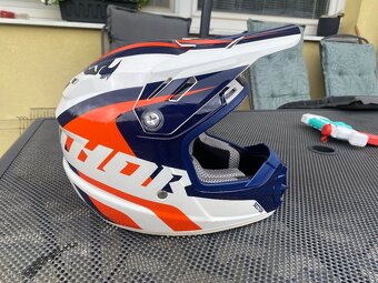 Thor Sector Racing detská prilba - 2