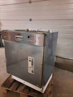 Umyvačka riadu BOSCH 60 vstavana - 2