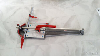 Rezacka na dlazbu a obklad Montolit - 2