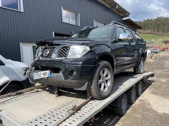 Nissan pathfinder - 2