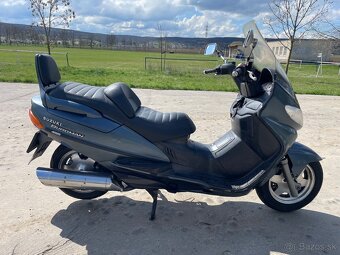 Suzuki Burgman 400 - 2