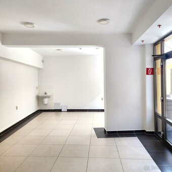 Predaj Obchodné priestory – obchod, služby, kancelárie BA I - 2