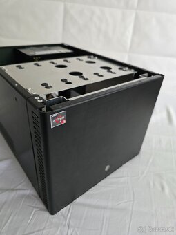 Predám počítačovú skrinku na home server - 2