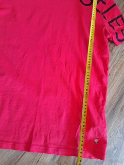 GUESS originál tričko vel.M - 2