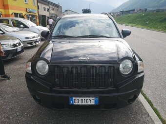 Jeep Compass 2.0 CRDi - 2