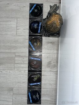 Alien Anthology Blu-ray Collector's Box Set with Alien egg - 2