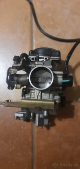 Predám karburátor na Suzuki Burgman 150 a 400. - 2