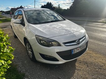 Opel Astra 1,4 Turbo 103kw - 2