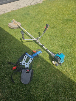 krovinorez makita mm4 - 2