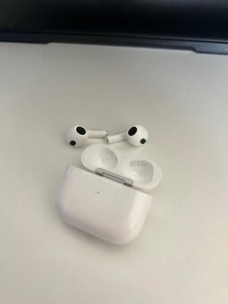 Apple Airpods 3 - 2