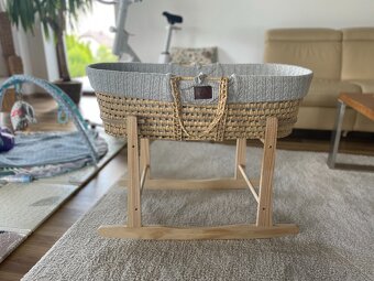 Mojžišov košík Little Green Sheep + 2 podstavce, 79 eur - 2