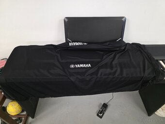 Digitalne piano Korg B1 so stojanom - 2