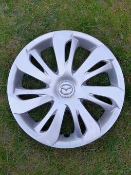 Mazda puklice R15 - 2