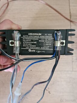 Universum av 3084 - 2