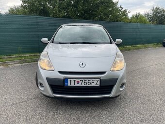 Renault Clio III 1.5 dCi - 2