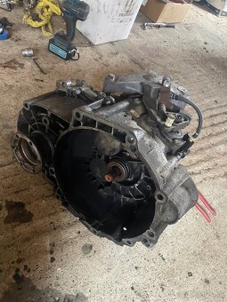Prevodovka 6st manuál 2.0TDI passat ,superb2,octavia 2 - 2