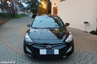 Hyundai I30CW Combi 1.6CRDi 81Kw 110PS Style M6 R.v.12/2015 - 2