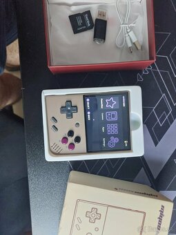 Miyoo mini+ (256 GB SanDisk karta, Onion OS, Done Set 3) - 2