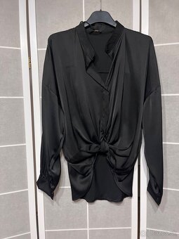 Čierna satenova bluzka - 2