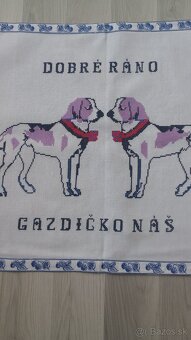Vyšívaná nástenná dekorácia - 2