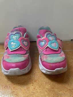 Diečenské tenisky skechers č. 24 blikajúce - 2