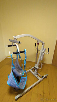 Elektrický zdvihák pacientov - 2