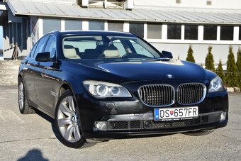 BMW Rad 7 750i xDrive - 2