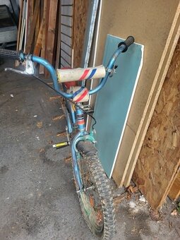 Predám bicykel BMX 20 - 2