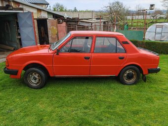 Škoda 105 L - celý život garážovaná - 2