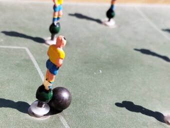 Retro hra Stolný futbal - 2