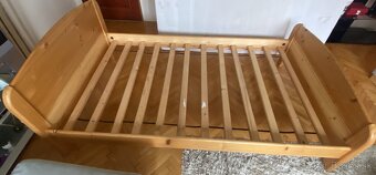 DREVENÁ POSTEL Z MASÍVNEHO DREVA 120/200 GAZEL - 2