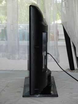 Samsung UE32EH4000 - 80cm, vie aj HD programy - 2