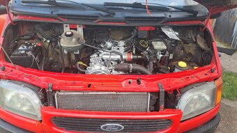 Predam ford tranzit 8miestny - 2