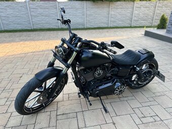 Harley Davidson Dyna Custom - 2