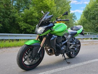 KAWASAKI Z750r - 2