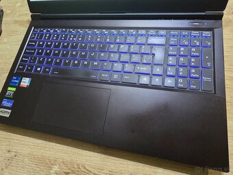 Herny notebook Clevo s RTX 3060 i7 procesorom 12 generacie 1 - 2