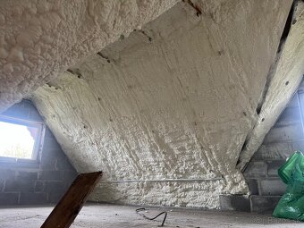 Zateplenie Základov PUR PENOU a Penova Izolácia Podkrovia - 2