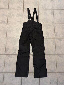 Lyžiarska bunda a lyžiarske nohavice - 2