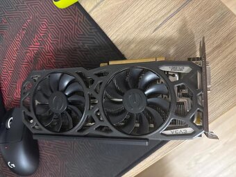 Grafická karta Nvidia 1080ti 11GB - 2