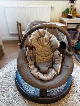 Nuna leaf grow ležadlo - 2