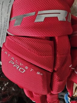 Profi rukavice TRUE CATALYST 9Xpro - červené, - 2