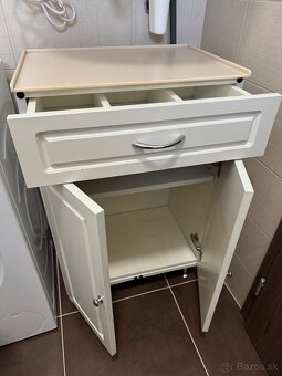 Kúpeľnová skrinka - 2
