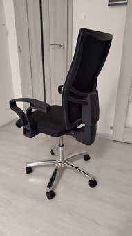 kvalitna kancelarska stolicka - 2