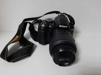 Nikon D3000 - 2