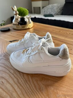 Nike Air Force 1 - 2
